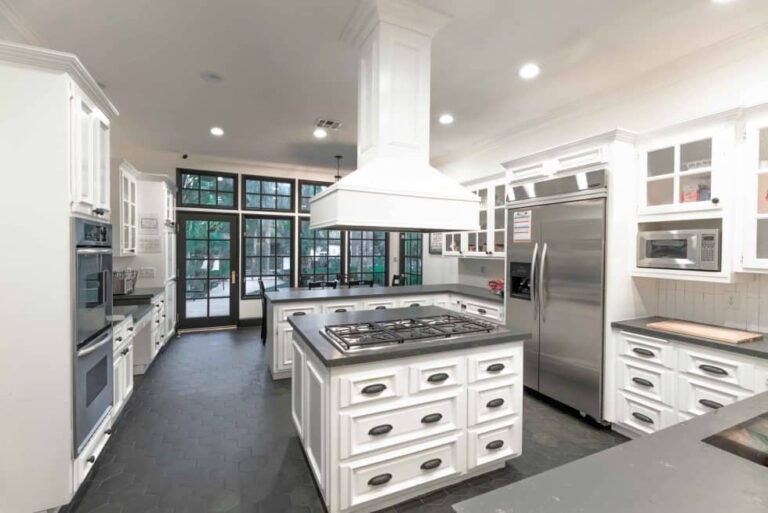 Rehab center kitchen appliance